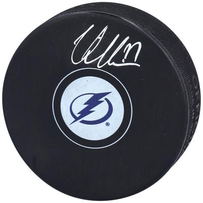 Signierter Hockey-Puck von Victor Hedman, Tampa Bay Lightning Image