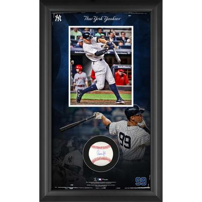 Aaron Judge New York Yankees Gerahmte signierte Baseball-Collage Shadowbox Image