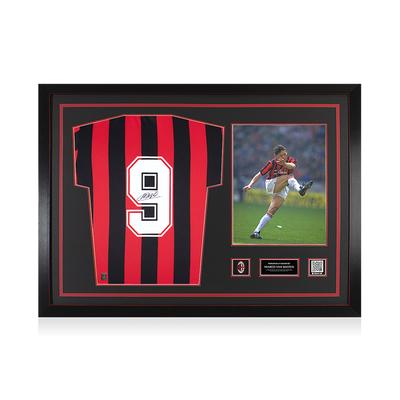 Offizielles Heimtrikot des AC Mailand von Marco van Basten, signiert und gerahmt auf der Rückseite von 1988 Image