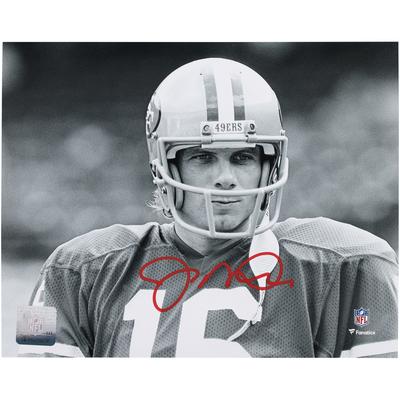 Joe Montana, San Francisco 49ers, signiertes Schwarzweiß-Nahaufnahmefoto, 20,3 x 25,4 cm Image