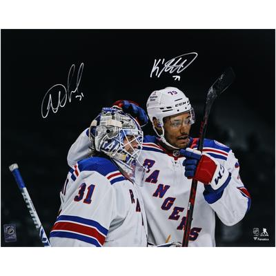 Mehrfach signiertes 16 x 20 Zoll großes Doppelfoto von Igor Shesterkin und K'Andre Miller von den New York Rangers Image