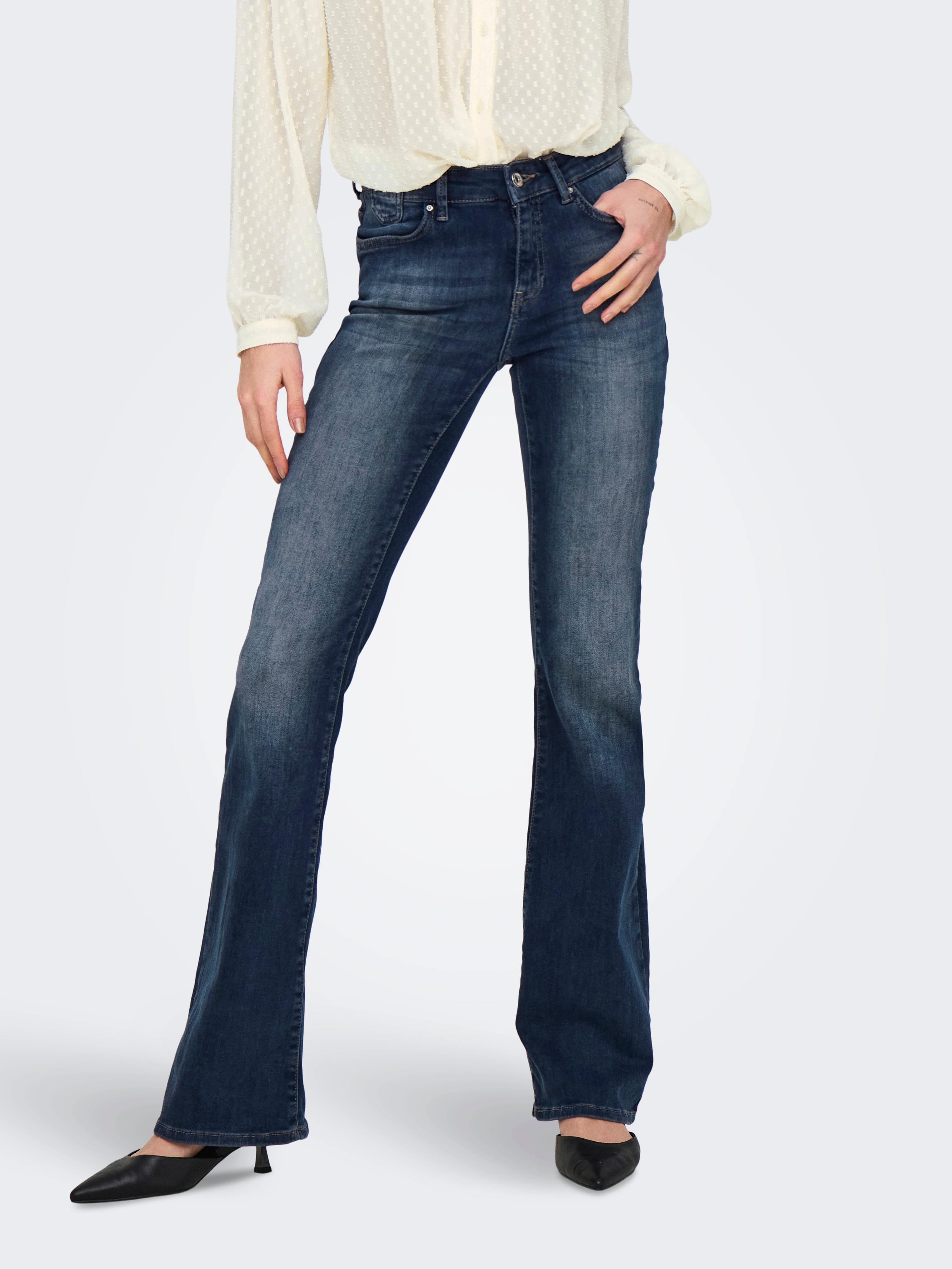 Bootcut-Jeans ONLY "ONLBLUSH ICON COIN MID FL DNM CRO300NOOS", Damen, Gr. L (40), Länge 32, blau (blau schwarz denim), Denim/Jeans, Obermaterial: 92% Baumwolle, 6% Elastomultiester, 2% Elasthan, unifarben, Jeans