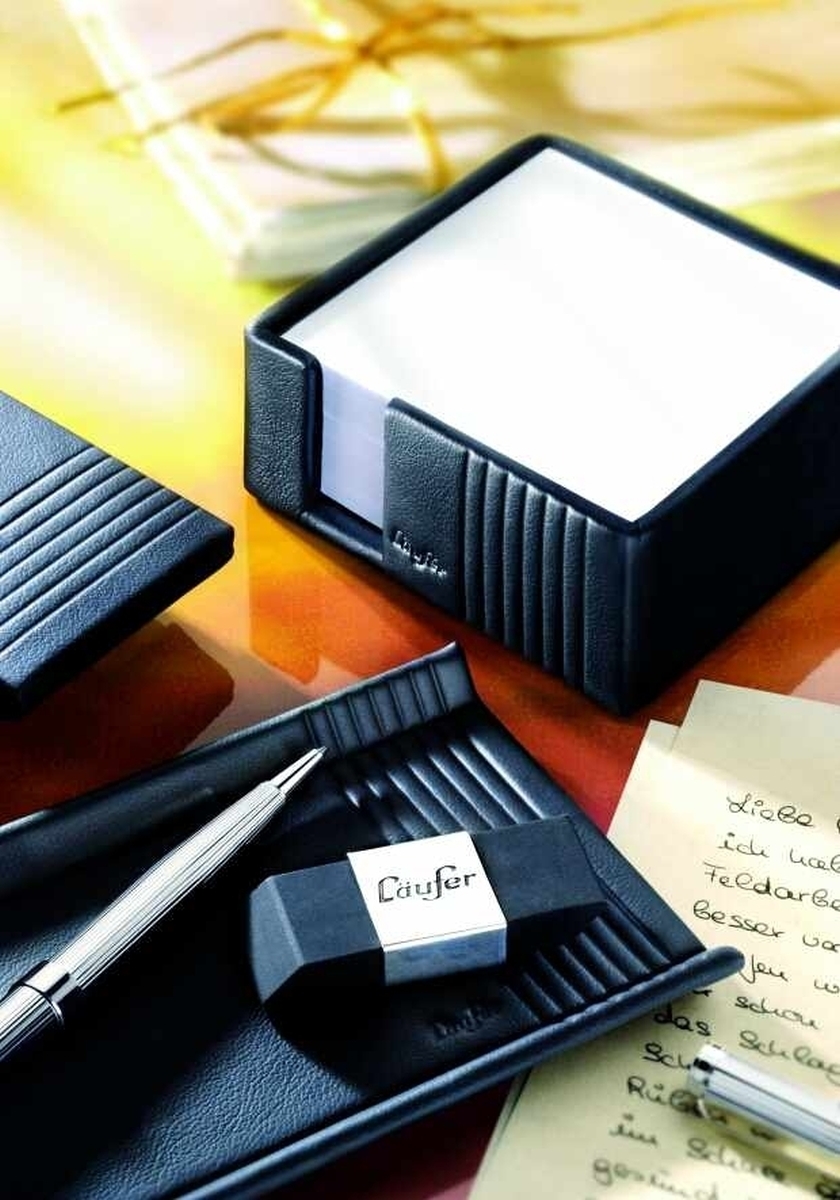 Läufer Unterschriftenmappe La Linea Leder schwarz Image