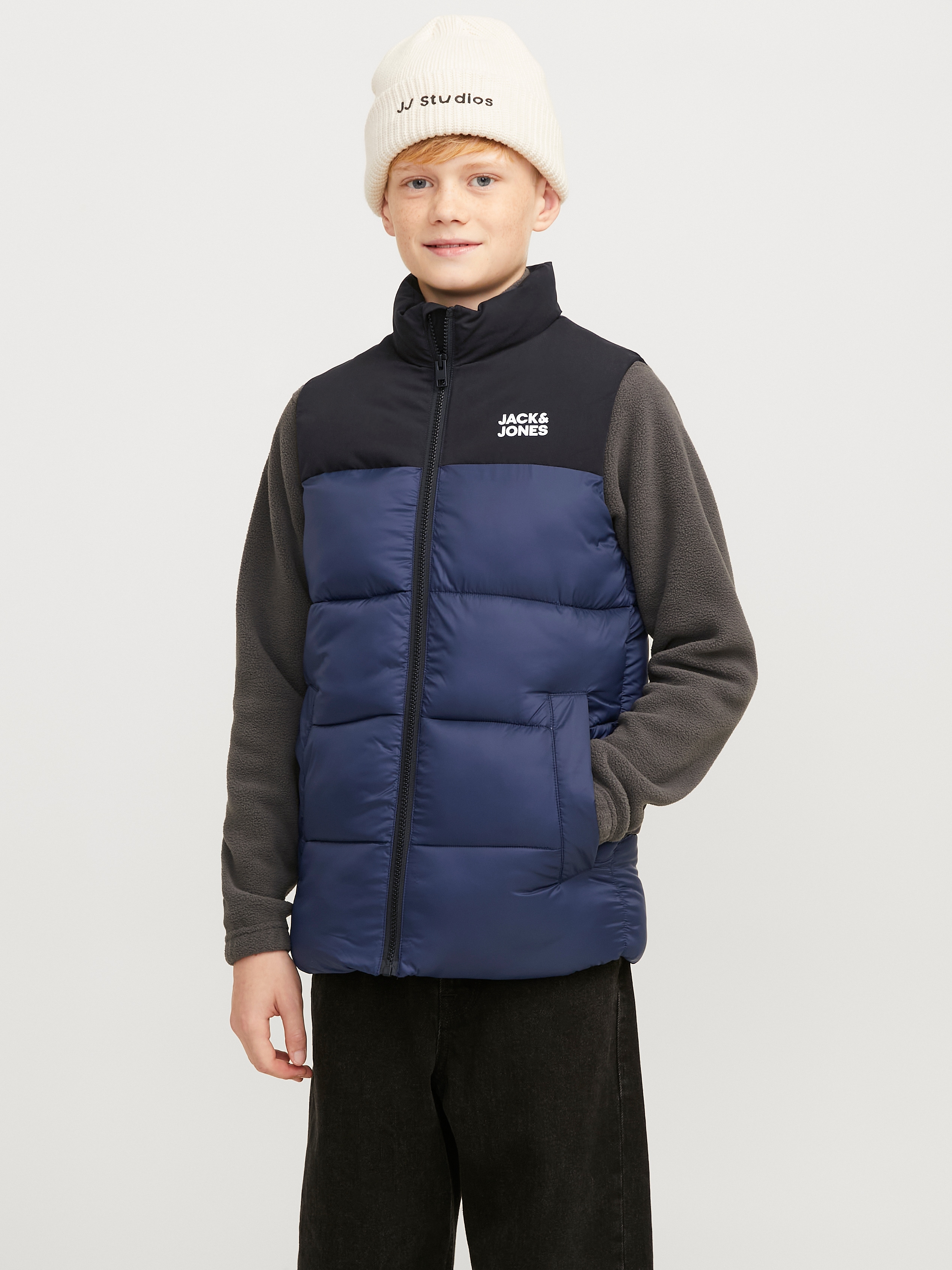Steppweste JACK & JONES JUNIOR "JJETOBY einfach kombinierbar, gefüttert, stylisch", Jungen, Gr. 128, blau (navy blazer), Web, Obermaterial: 100% Polyester, colorblocking, regular fit, Westen Steppweste, colorblocking, casual, regular fit, Stehkragen