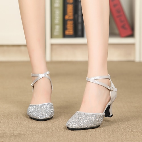 Silberne Glitzer-Tanzschuhe für Damen – Standard- und Latein-Performance-Schuhe mit niedrigem Absatz und Kreuzriemen für Salsa, Tango und Party-Events Image