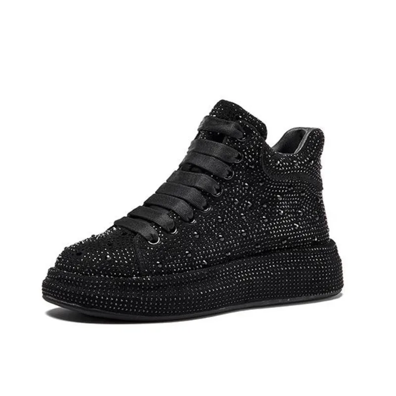 Heiße Top Qualität Winter Warme Pelz Turnschuhe Sexy Frauen Skate Schuhe Neue Strass High Top Board Schuhe Glänzende frauen Casual schuhe