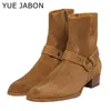 Braune Männer Chelsea Stiefel hand gefertigte hochwertige Kuh Wildleder Business Casual Square Toe Mid-Heel Herren schuhe Motorrads tiefel mit Absatz