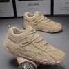 Herren Sportschuhe Vintage Freizeit schuhe Herren Designer Stiefeletten männliche Laufschuhe Mann Plüsch warmen Schnees chuh Tenis Masculino