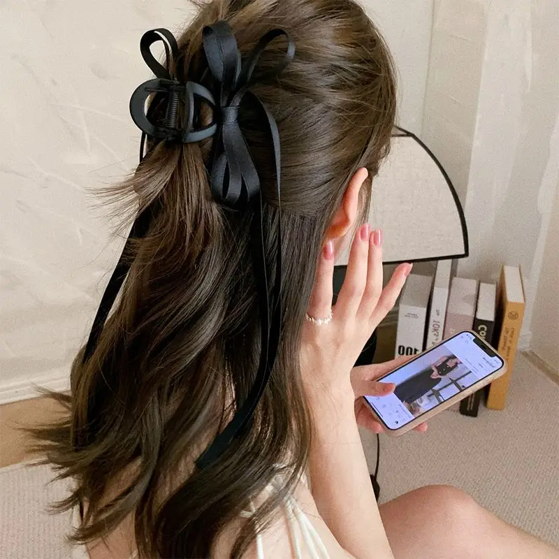 1 Stück schwarze Schleifenklammer, neuer Stil, Haarspange mit Hinterkopf, gefrostete Haarspange, weibliches Hai-Clip-Haar-Accessoire Image
