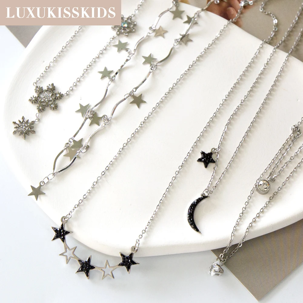 LUXUKISSKIDS Y2K Silberfarbene Stern-Anhänger-Halskette, Strass, minimalistisch, personalisierbar, schwarzer Schmetterling, Charm-Accessoires am Hals Image