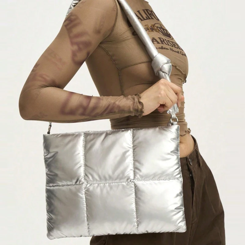 Mode matelassé rembourré femmes sacs à bandoulière argent pochette sac à main décontracté en Nylon vers le bas coton 11 pouces Ipad sac intérieur 14 pouces pochette d'ordinateur