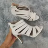 Neue Mode zeigen Frauen Sandalen Mode Sexy High Heels Plattform Pumpen Peep Toe Sandalen Casual Weiß Rot Hochzeit Schuhe Plus größe