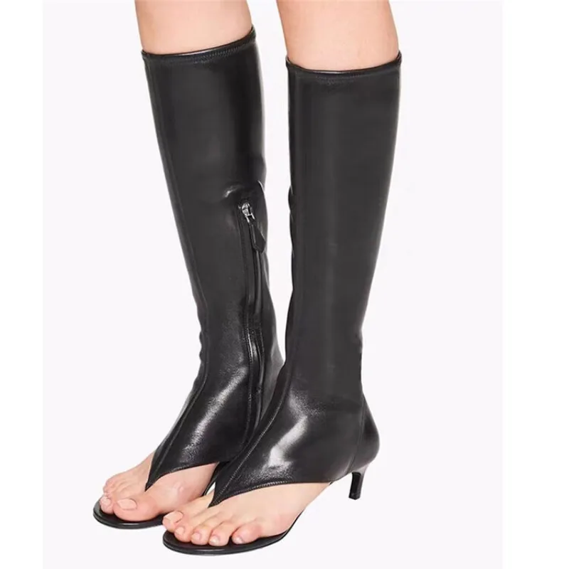 Schwarz weiß offene Zehen ausgehöhlt kniehohe Stiefel Damen sexy unregelmäßige High Heels Sandalen, europäische und amerikanische Damenschuhe