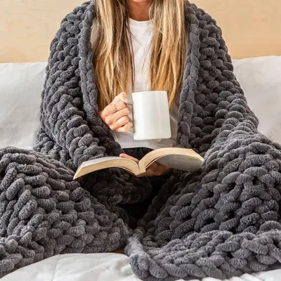 Blankets+Throws