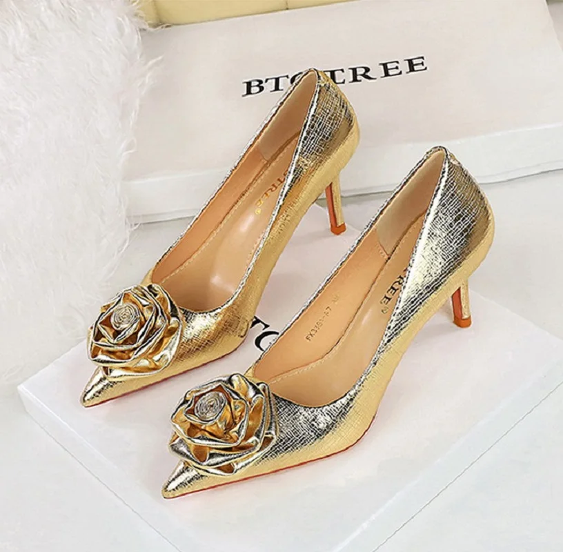 BIGTREE Patent Leder Blumen Frauen Pumpen Sexy Spitz Dünne Low Heels Hochzeit Elegante Party Schuhe Zapatos Mujer Image