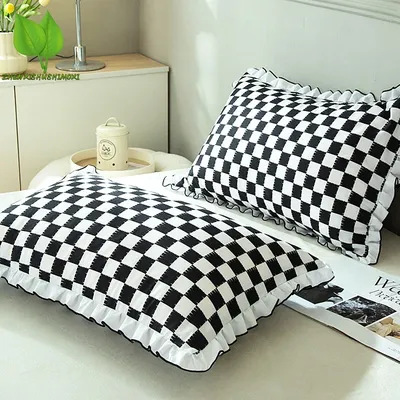 Schwarz-weißer Schlüssel-Kissenbezug für Sofa, Kissenbezug mit Rüschen, Bürobett, Kissenbezug, Musterdesign, Bettwäsche für Erwachsene, Schlafzimmer Image