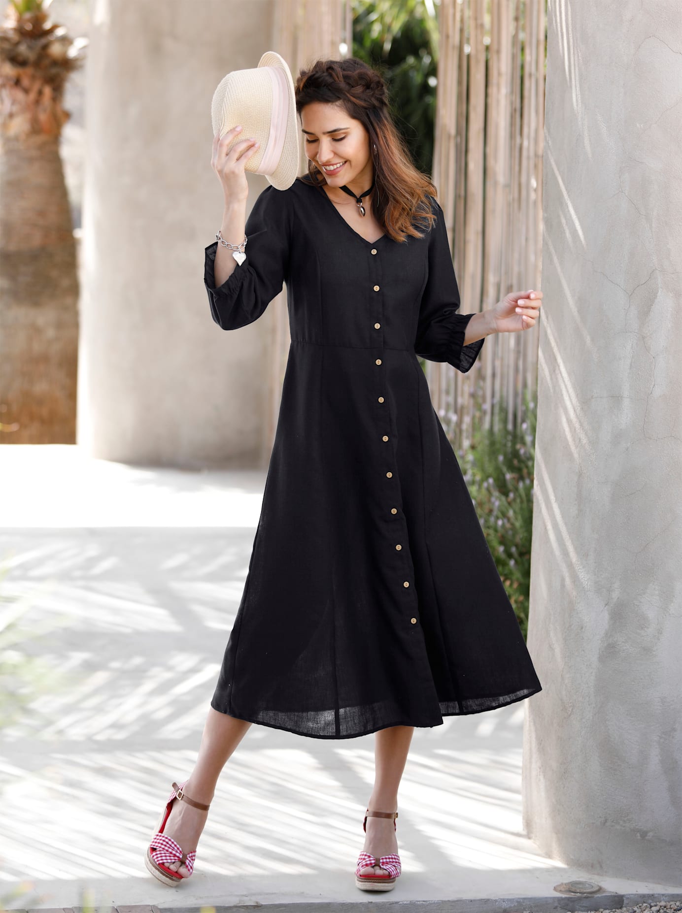 Trachtenkleid CLASSIC BASICS "Trachtenkleid", Damen, Gr. 48, Normalgrößen, schwarz, Web, 100% Polyester, unifarben, wadenlang, V-Ausschnitt, Kleider