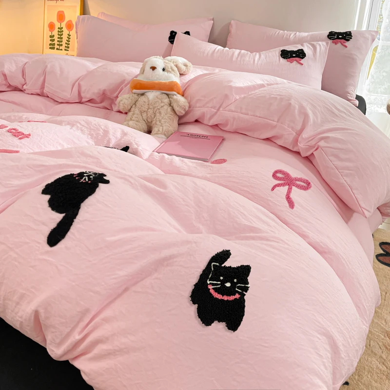 Koreanische Art rosa Bettwäsche-Set schwarze Katze Stickerei gewaschen Baumwolle Bett bezug niedlichen Pappe Bettwäsche Tröster-Sets Image