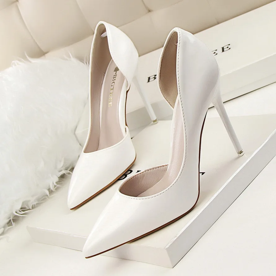 Women Korean Version Glossy Patent Leather Shallow Mouth Office Stiletto Party Comfort Women Extreme High Heels Simple 638-5