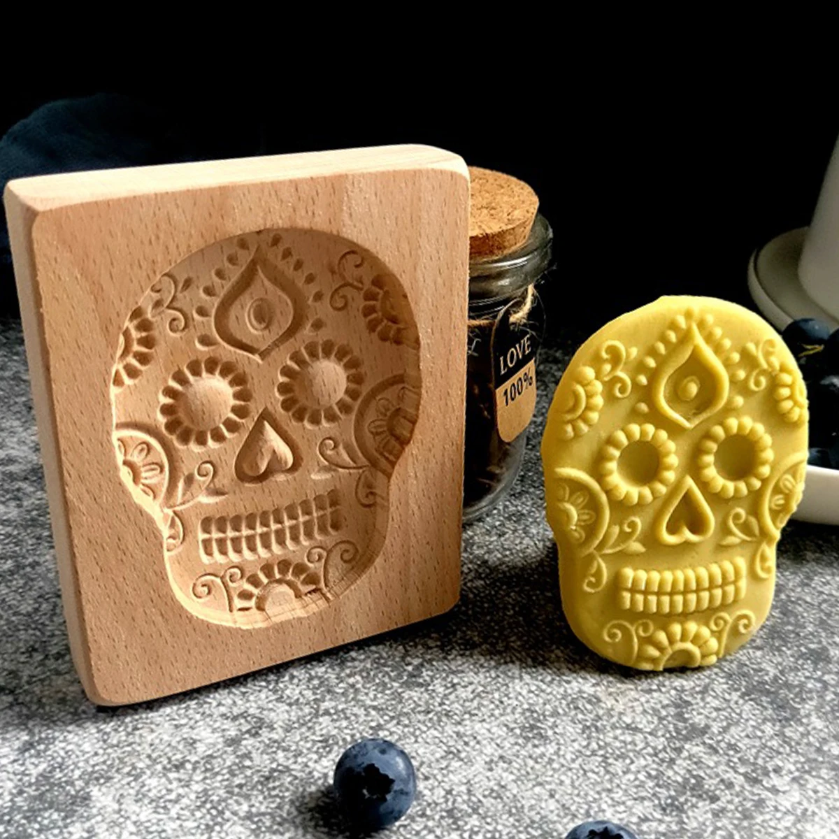 Halloween-Aus stecher form, 3d geschnitzte geprägte hölzerne Keks formen zum Backen von Lebkuchen, mit Schädelkürbis-Geister mustern Image