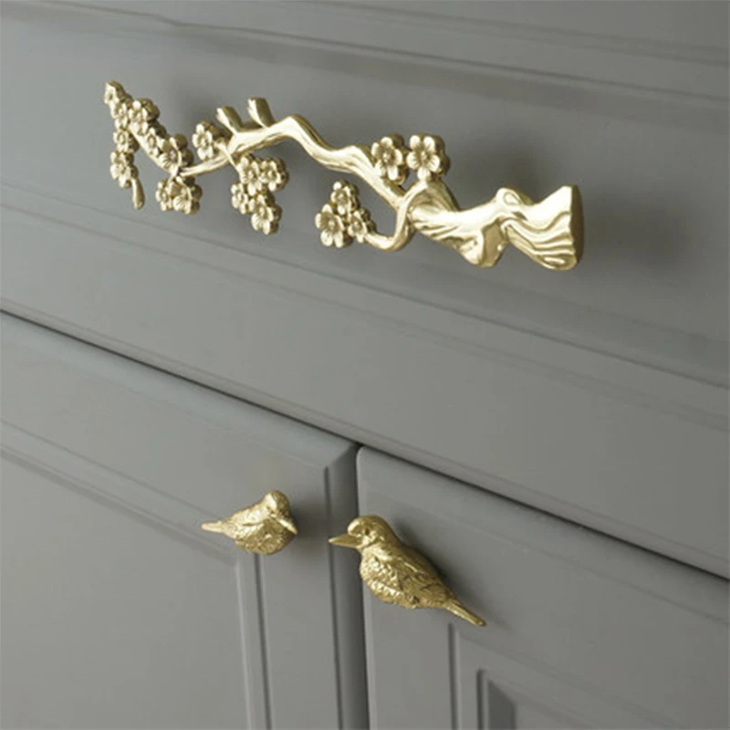 Neue Knöpfe mit Vögeln für Kommode, Pflaumenzweige, Schranktürgriffe und Knöpfe, Schubladenschrankgriffe, Messing-Dekor, Möbelbeschläge Image