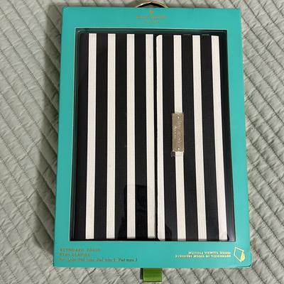 Kate Spade Tablets & Accessories | Kate Spade Keyboard Folio Ipad Mini, 2, 3. Nib | Color: Black/White | Size: Ipad Mini, 2, 3