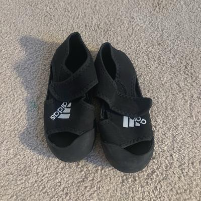 Adidas Shoes | Adidas Altaventure Unisex Swim Sandals Kids Size 12 Boy Shoes Flats Walking Shoe | Color: Black | Size: 12b