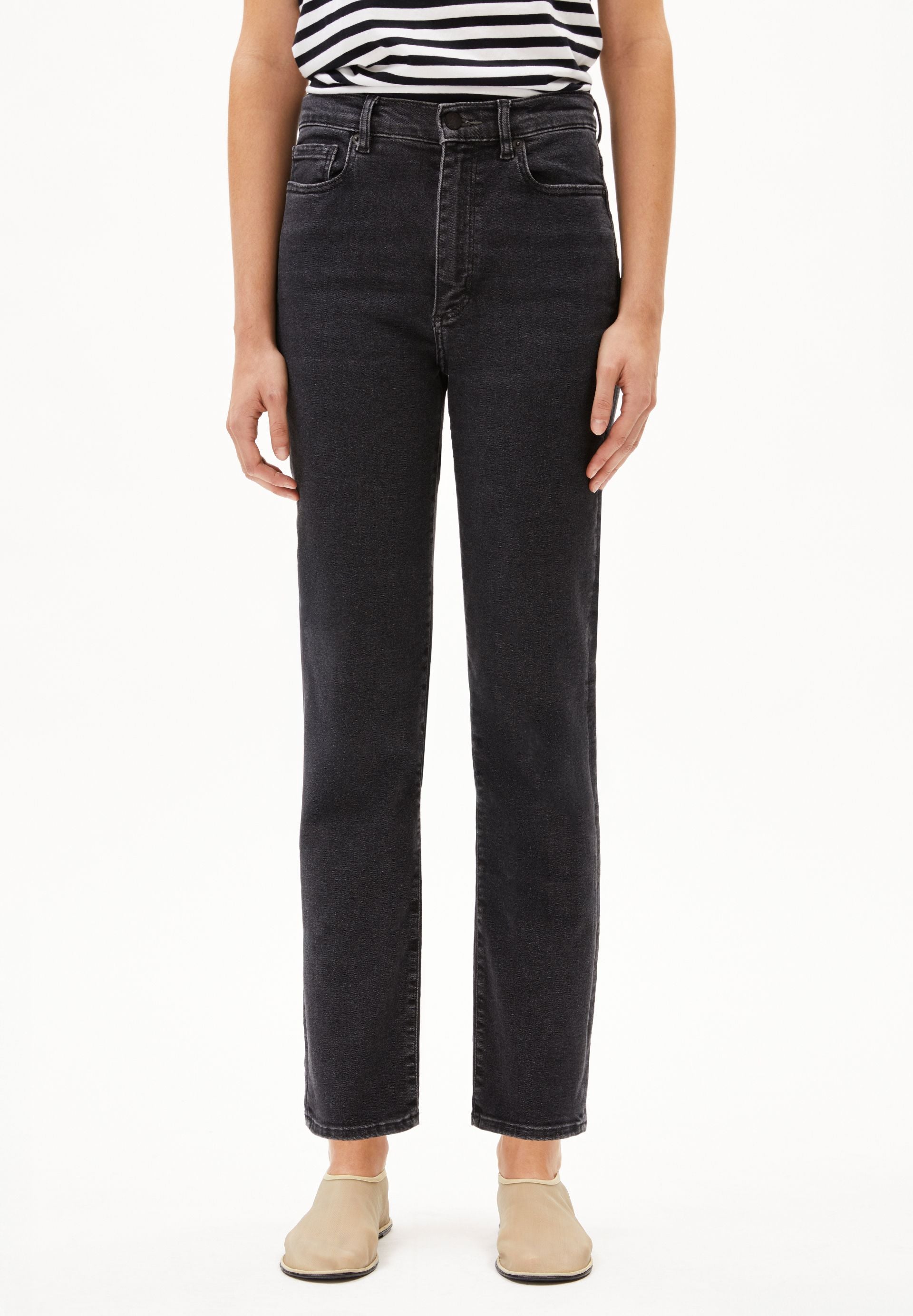 LEJAANI | Slim Jeans Bio-Baumwoll Mix X-Stretch - schwarz (31-32)