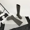 Schwarzer mittlerer Absatz Winter kniehohe Welle Schuhe Schuhe für Frau lange Damen stiefel runde Zehen Cosplay Goth Mode 2024 Gothic