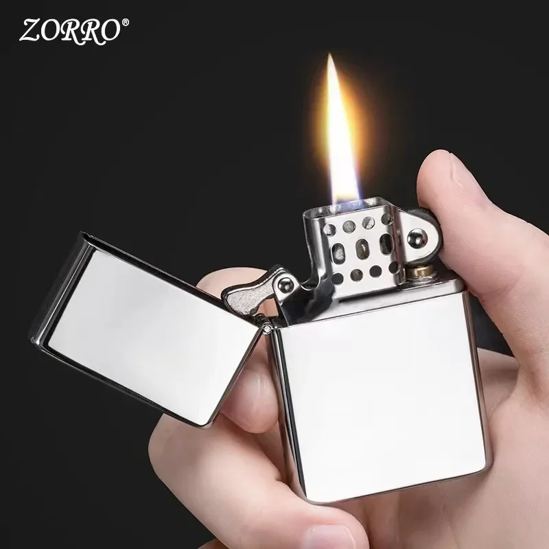 Klassisches ZORRO ZC9 ultradünnes Feuerzeug, kreatives Retro-winddichtes Messingfeuerzeug, Zigarettenzubehör, Geschenke für Männer. Image