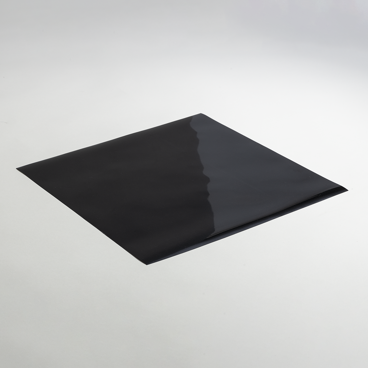 STAHLS 010159 CAD-CUT UltraWeed in Black size 12x36