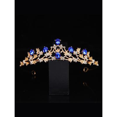 Silver Bridal Tiara with Heart-Shaped Rhinestones and Intricate Floral Design - Perfect for Weddings, Proms, and Special Occasions