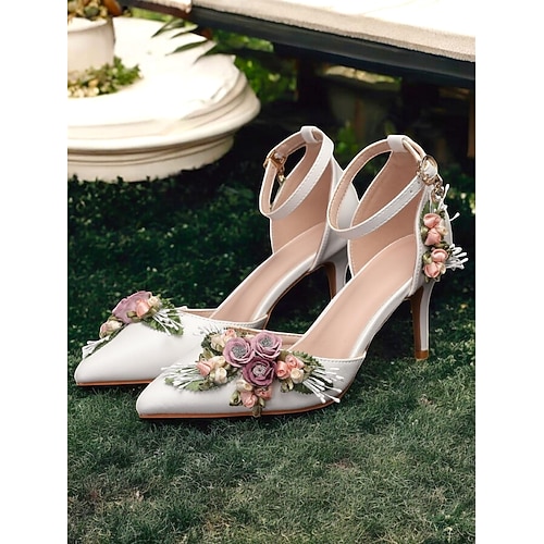 Weiße Braut-Stilettos im D'Orsay-Stil für Damen – spitze Hochzeitspumps mit dreidimensionaler Blumenverzierung für Garten- und kirchliche Hochzeiten