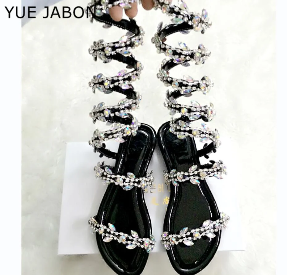 Sommer Silber Luxuriöse gladiator sandalen frauen Keil Sandalen Schlange Punk Strass Flache Ferse Frauen Sandalen Hochzeit schuhe