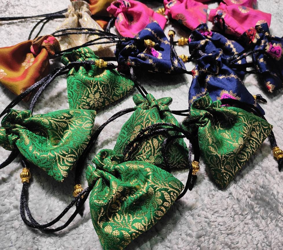 Sacchetto 9×9 CM / sacchetto in broccato / sacchetto regalo / sacchetto per gioielli / mini sacchetto con coulisse / sacchetto per monete / sacchetto