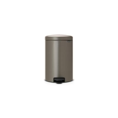 Brabantia Klassischer Tretmülleimer mit Soft-Verschluss | 20 Liter, HxBxT 46,7x29x38cm | Metall | Platin Image