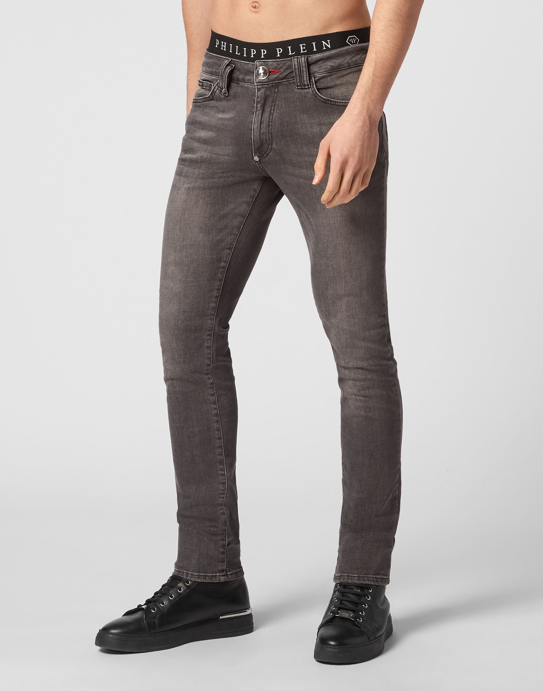 Jeans Slim Fit 32 (Größe)