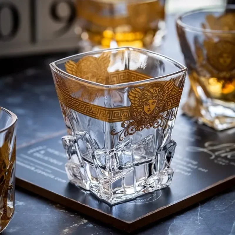 Kreative Kristall Whisky Glas Medusa Gold Porträt Glas multifunktion ale Bier Glas Bar Utensilien Image