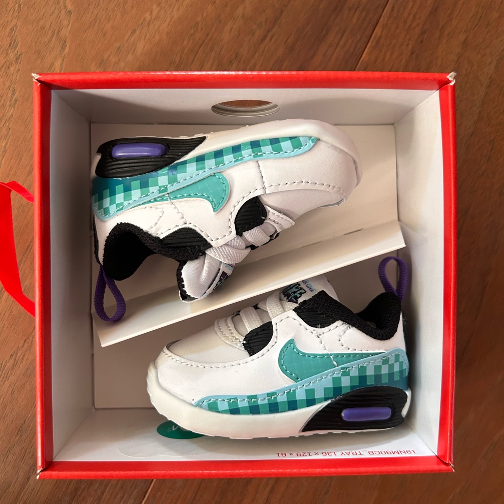 Nike Shoes | Kids White And Teal Nike Shoes | Color: Blue/White | Size: 1bb
