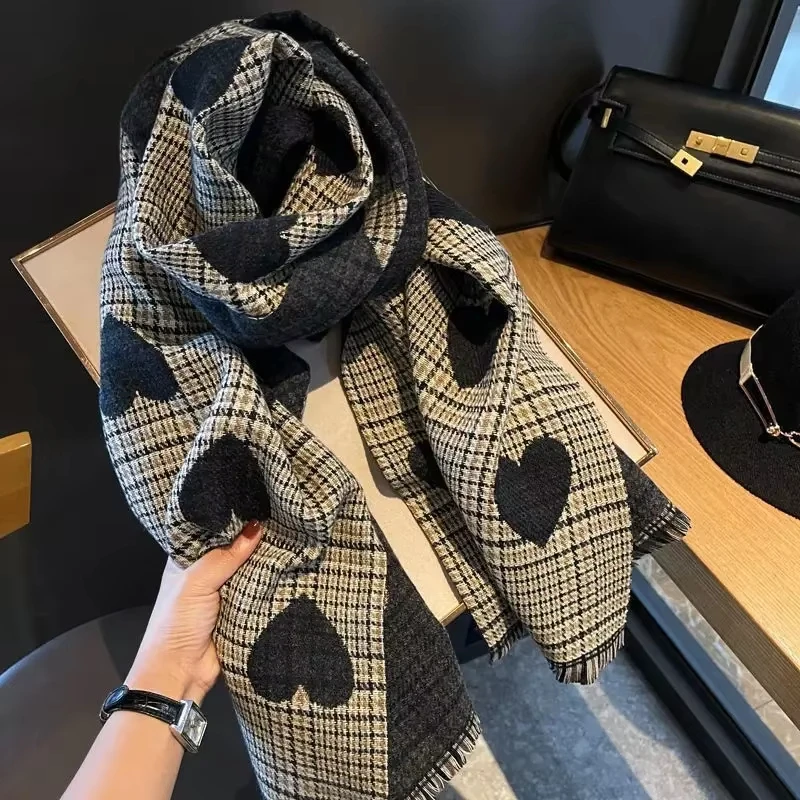 Neue Doppel Seite Imitation Kaschmir Schal Winter frauen Liebe Herz Plaid Damen Lange Verdickt Warme Gestrickte Schal Hijab Stola Image