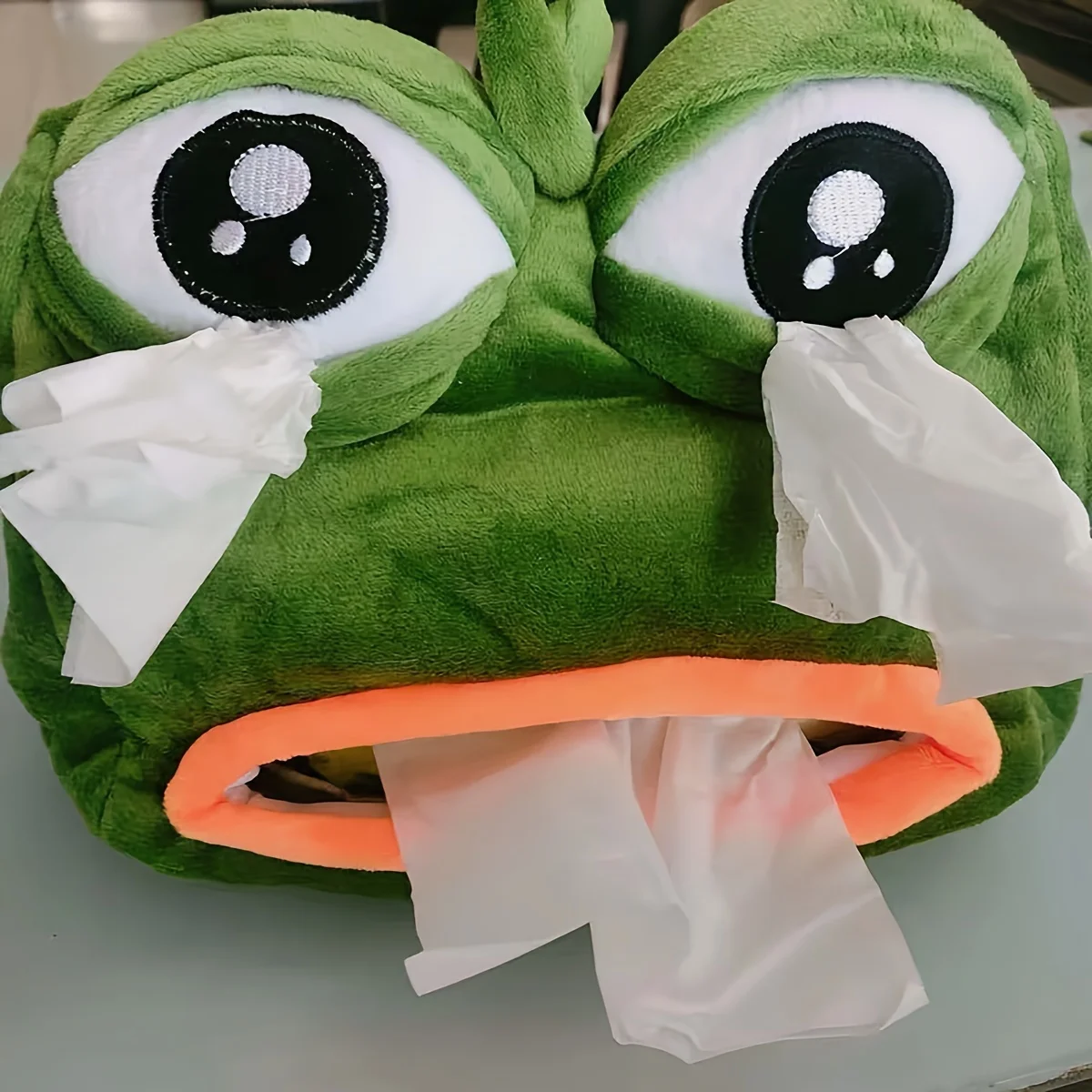 1pc lustige Plüsch traurige Frosch Tissue Box Auto Schlafzimmer Kommoden Nachttische Papier Taschentuch halter Garten Home Dekoration Geschenk Papier towe