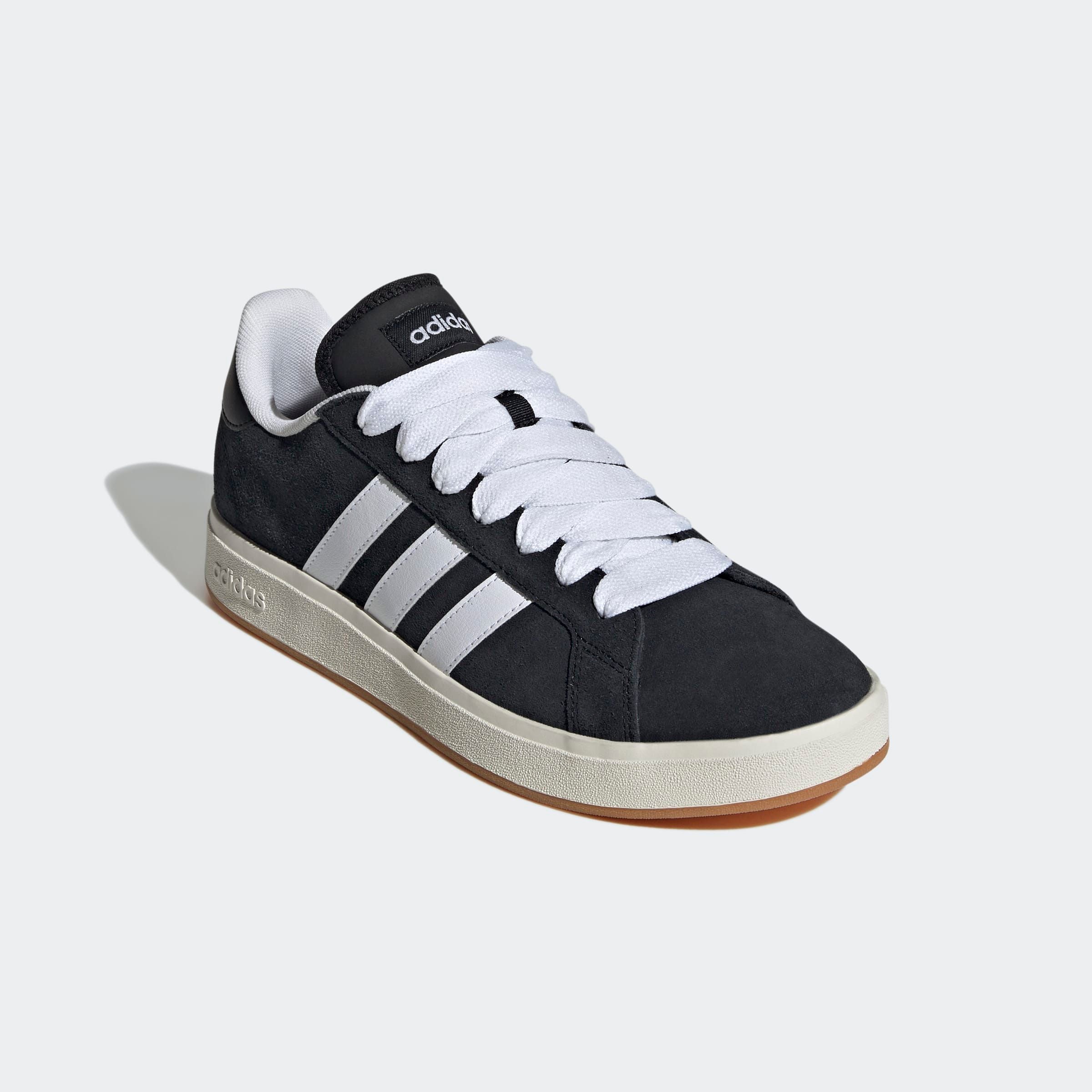 Sneaker ADIDAS SPORTSWEAR "GRAND COURT BASE 00S", Herren, Gr. 43, schwarz-weiß (core schwarz, cloud weiß, gum10), Leder, Synthetik, Schuhe Sneaker, Design auf den Spuren des adidas Campus 00