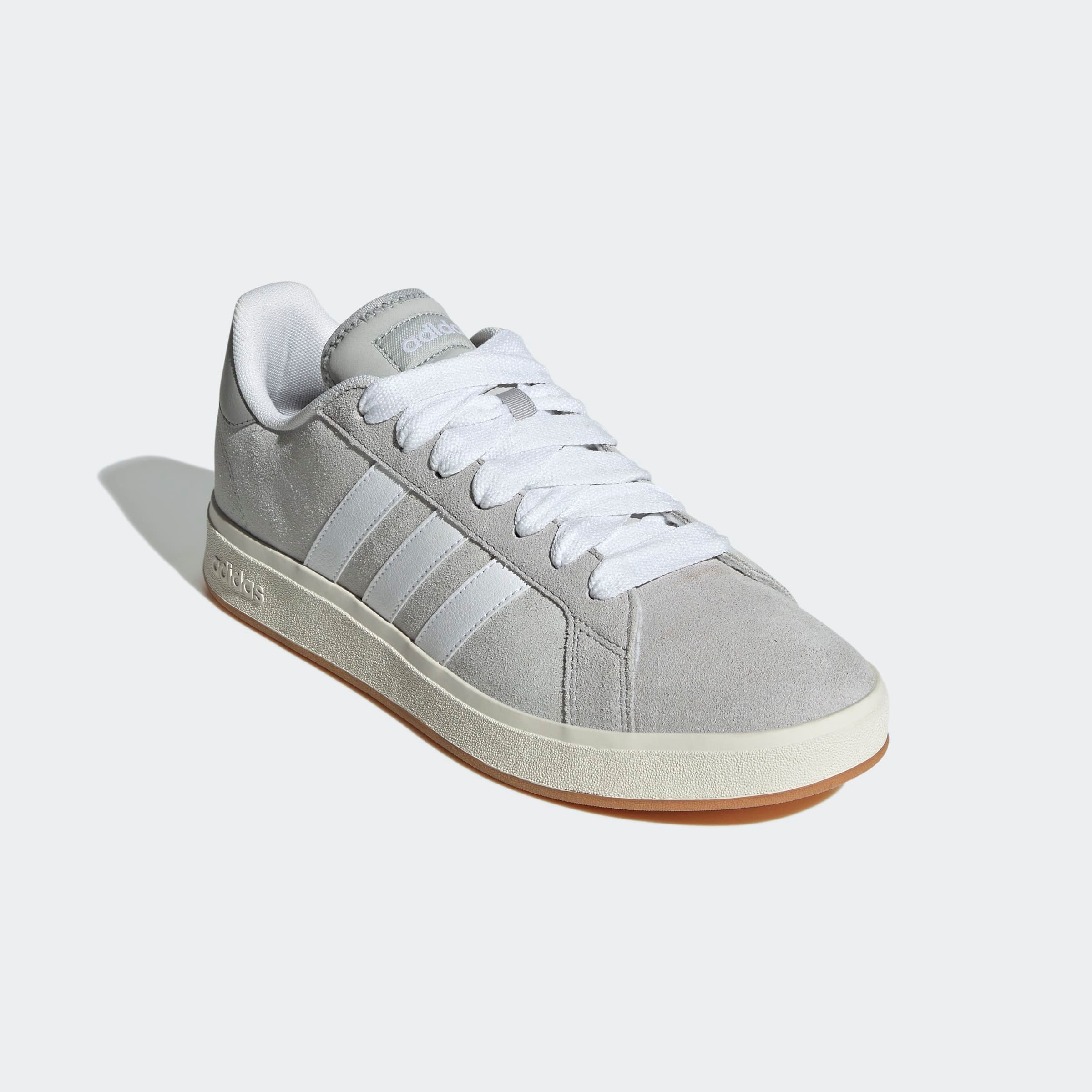 Sneaker ADIDAS SPORTSWEAR "GRAND COURT BASE 00S", Herren, Gr. 41, grau (grau two, cloud weiß, gum10), Leder, Synthetik, Schuhe Sneaker, Design auf den Spuren des adidas Campus 00