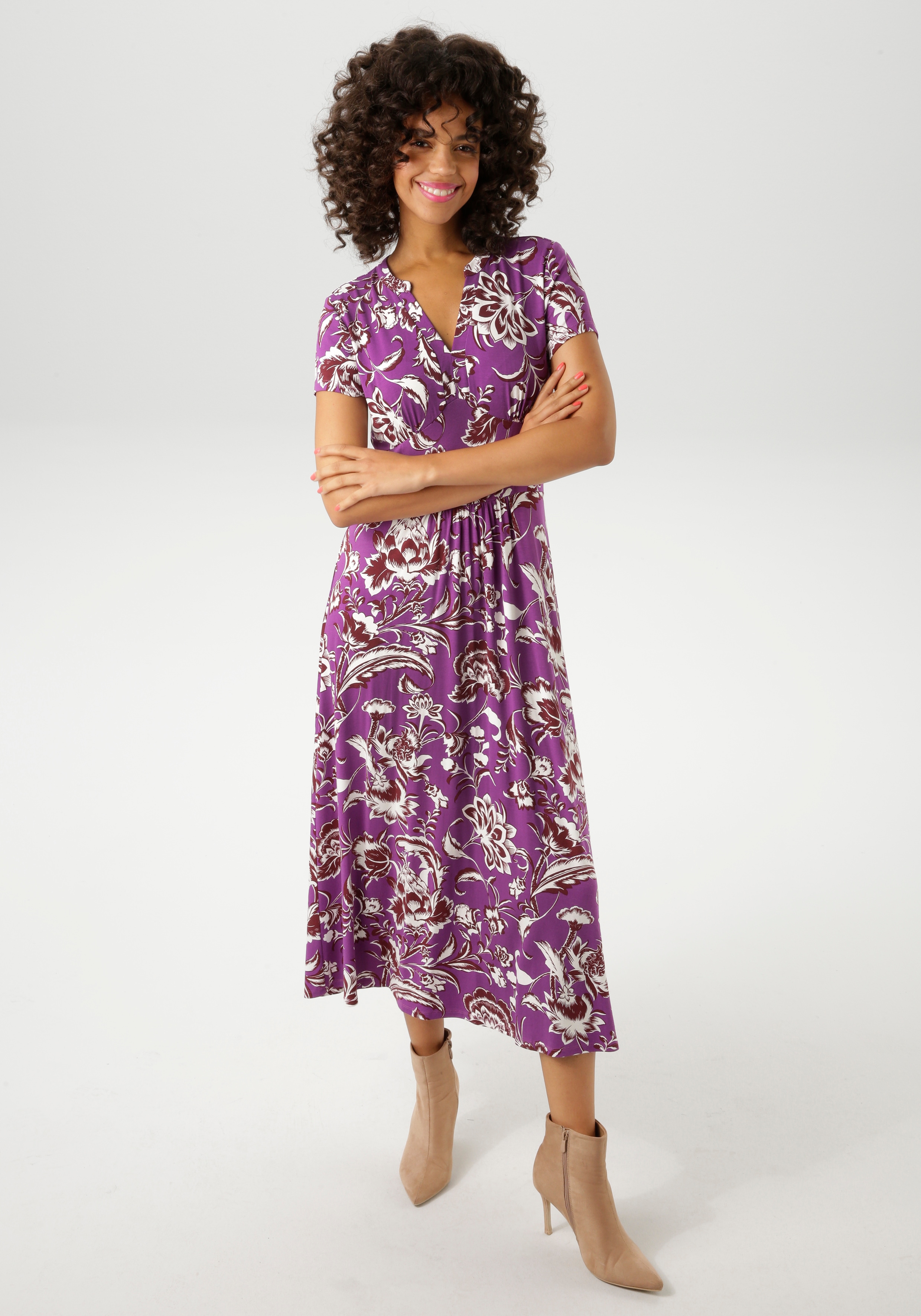 Sommerkleid ANISTON CASUAL, Damen, Gr. 46, N-Gr, lila (lila, wollweiß, braun), Single Jersey, Obermaterial: 95% Viskose, 5% Elasthan, bedruckt, geblümt, figurumspielend wadenlang, V-Ausschnitt, Kleider, mit großflächigem Blumendruck