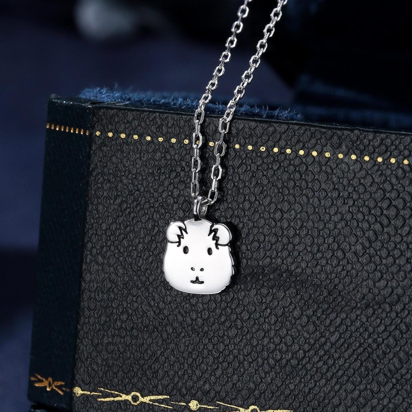 Collana con ciondolo a forma di porcellino d'India in argento sterling, argento, oro o oro rosa, piccola collana a forma di porcellino d'India, regalo