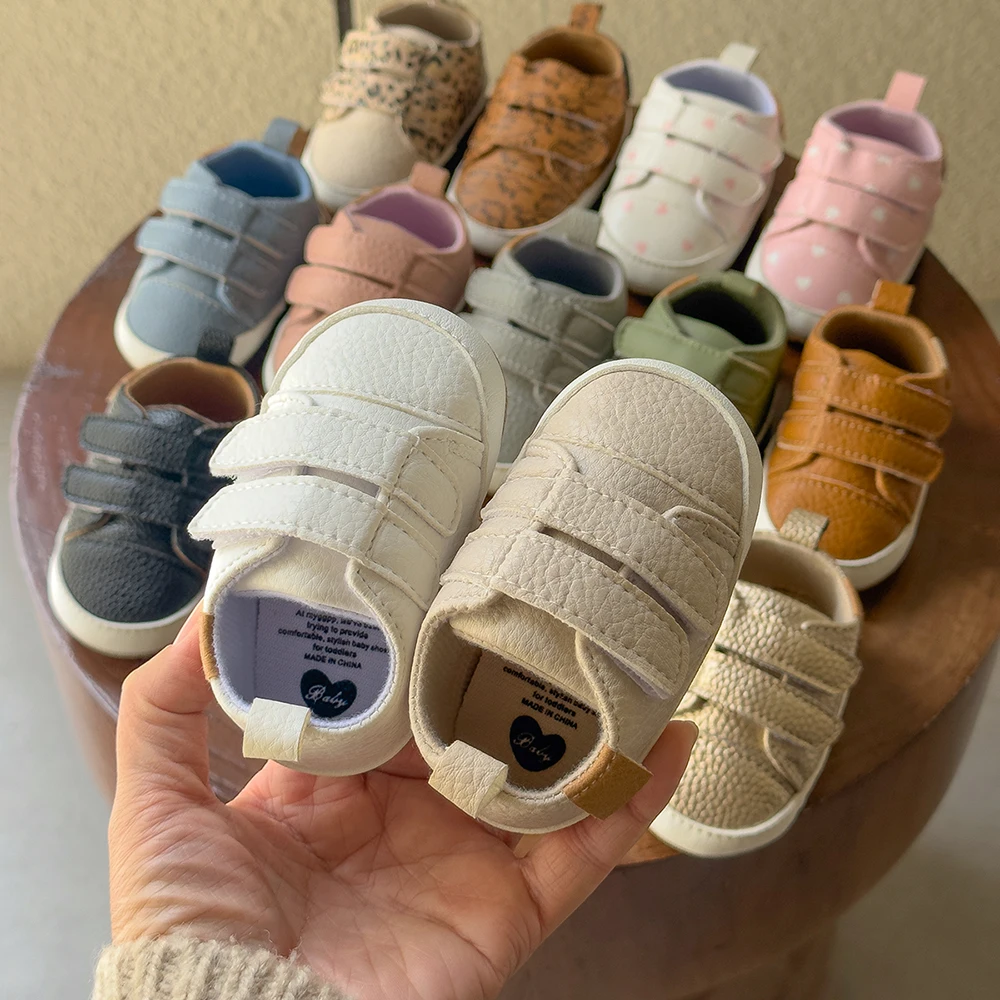 Neugeborenen Baby Schuhe Baby Junge Mädchen Schuhe Klassische Leder Gummi Sohle Anti-rutsch Kleinkind Erste Wanderer Infant Mädchen Schuhe mokassins