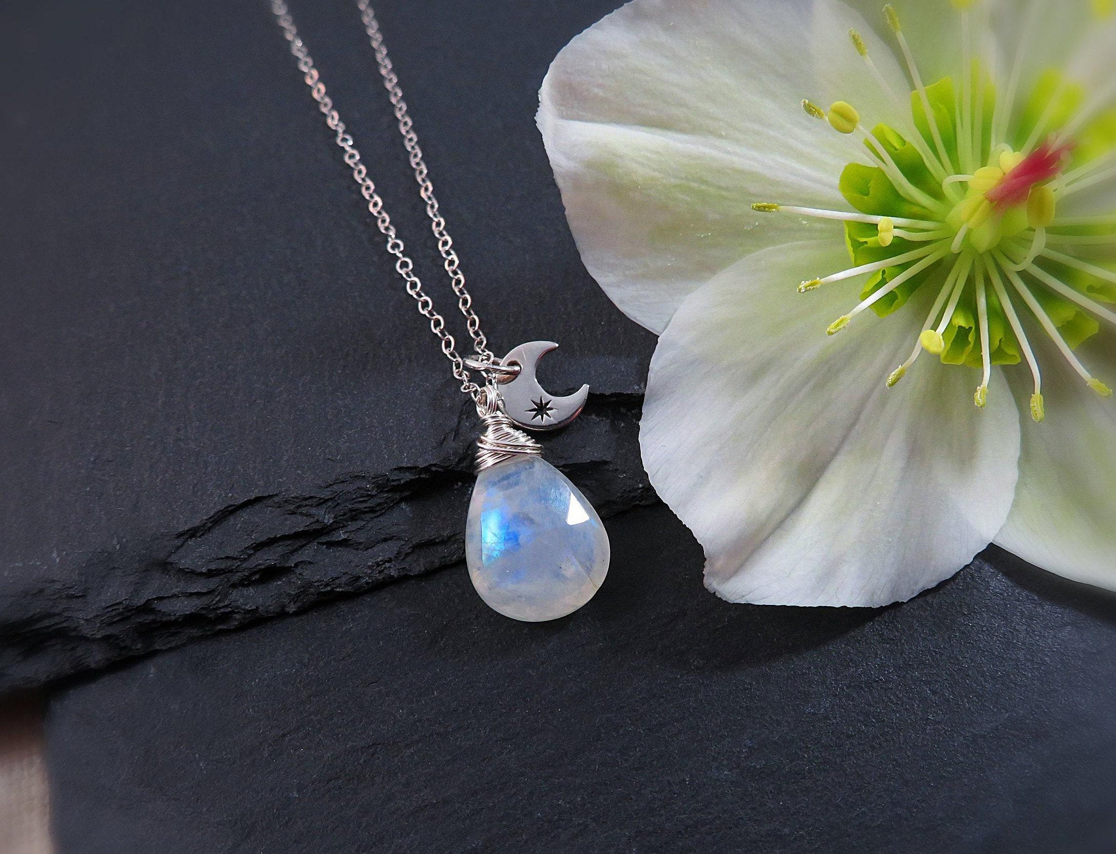 Collana con luna, collana con pietra di luna, collana con pietra di luna in argento sterling, collana con ciondolo a forma di mezzaluna, gioielli cele