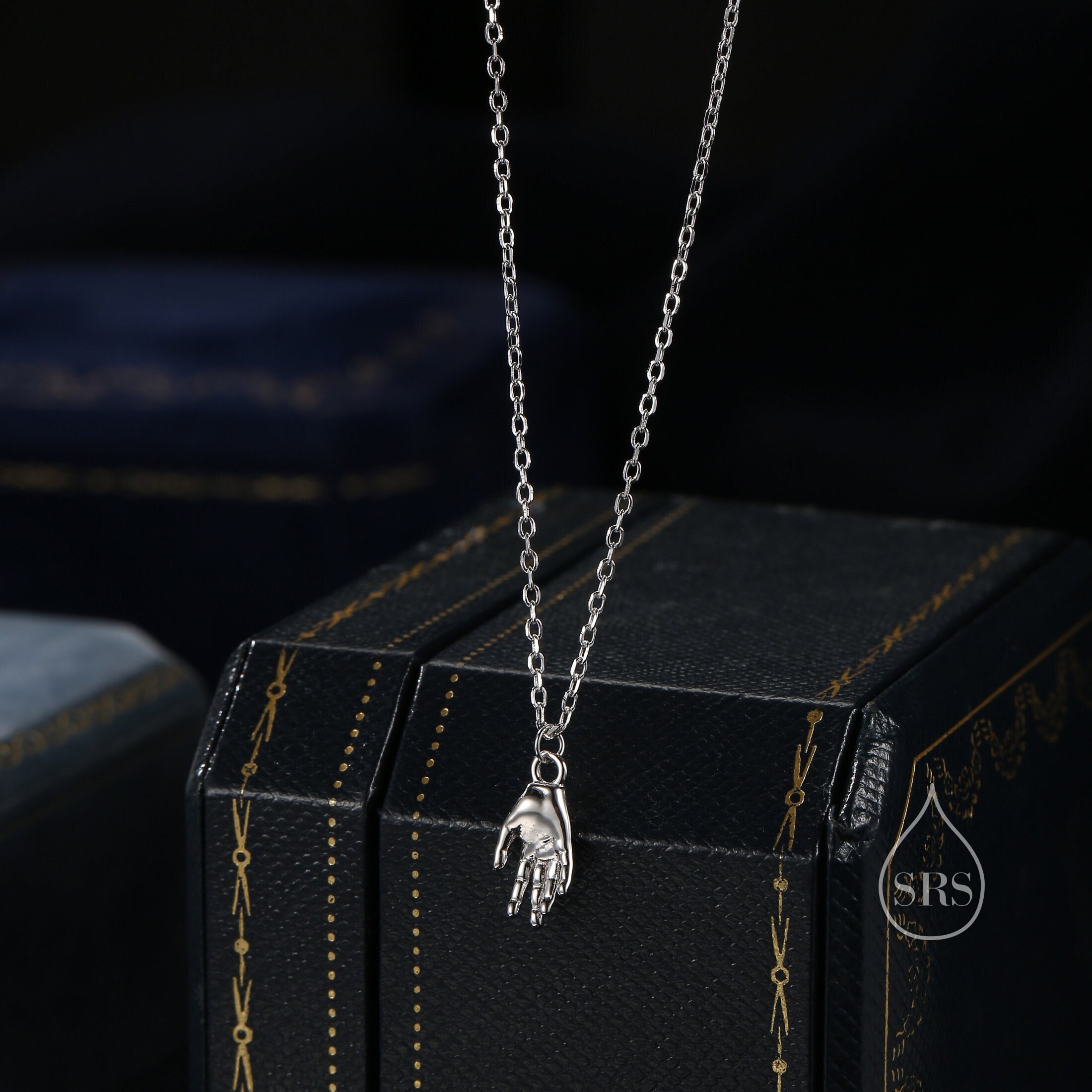 Collana con ciondolo a forma di mano minimalista in argento sterling, argento o oro, collana con piccola mano, ciondolo a forma di mano minuscolo