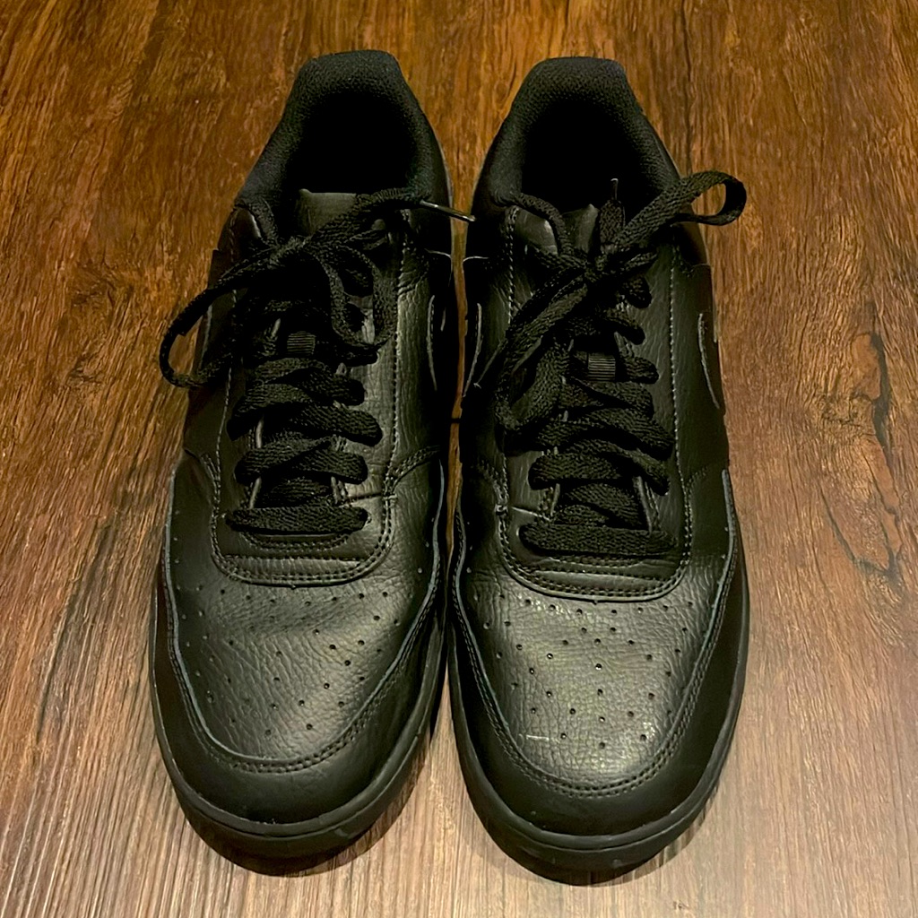 Nike Shoes | Black Nike Leather Shoes - Size 10 | Color: Black | Size: 10