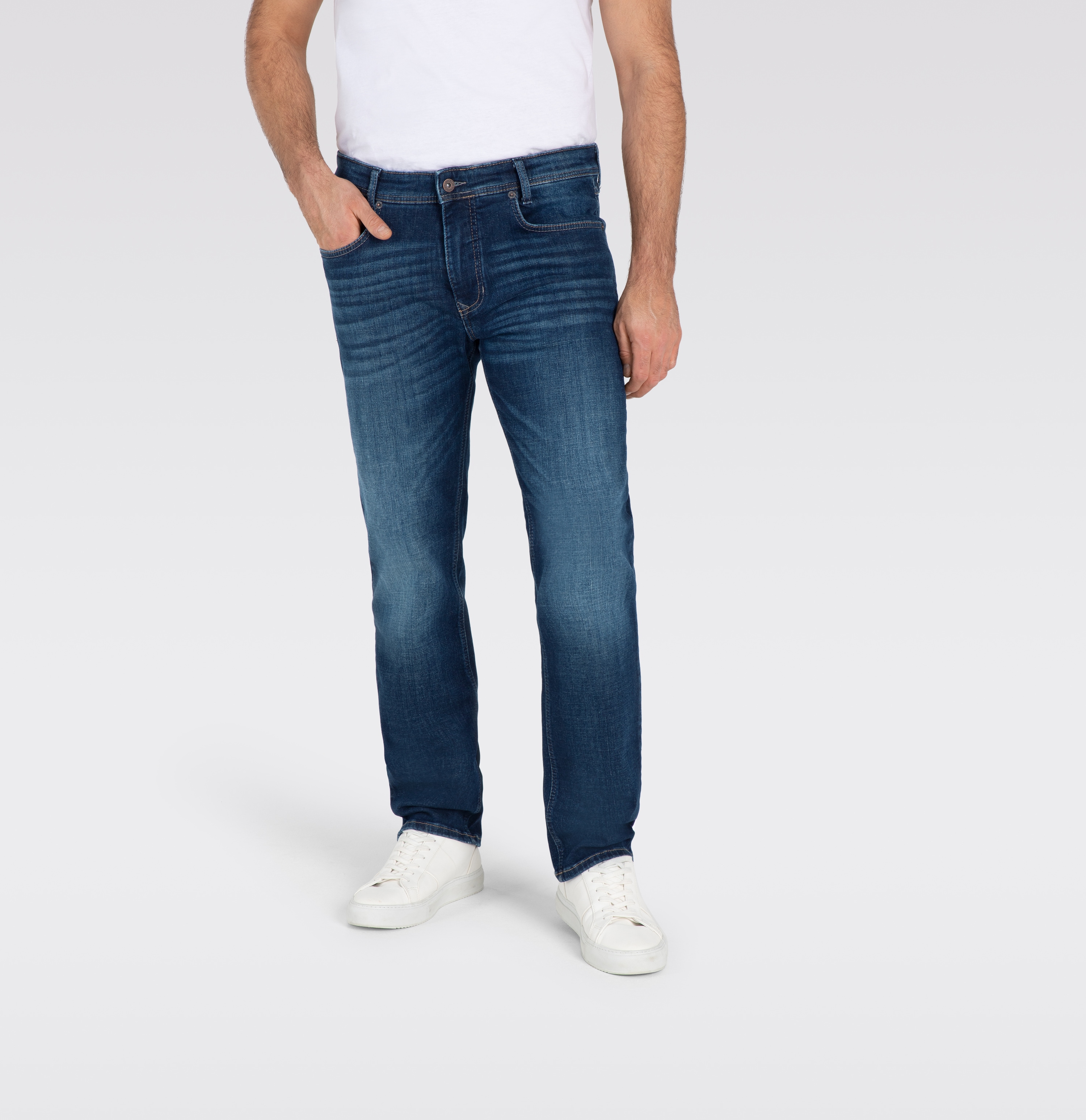 Straight-Jeans MAC "Arne", Herren, Gr. 38, Länge 30, blau (schwarz vintage blau), Denim/Jeans, Obermaterial: 95% Baumwolle, 3% Elastomultiester, 2% Elasthan, gerade, Jeans Straight-Jeans, in gepflegter Optik, mit Stretch
